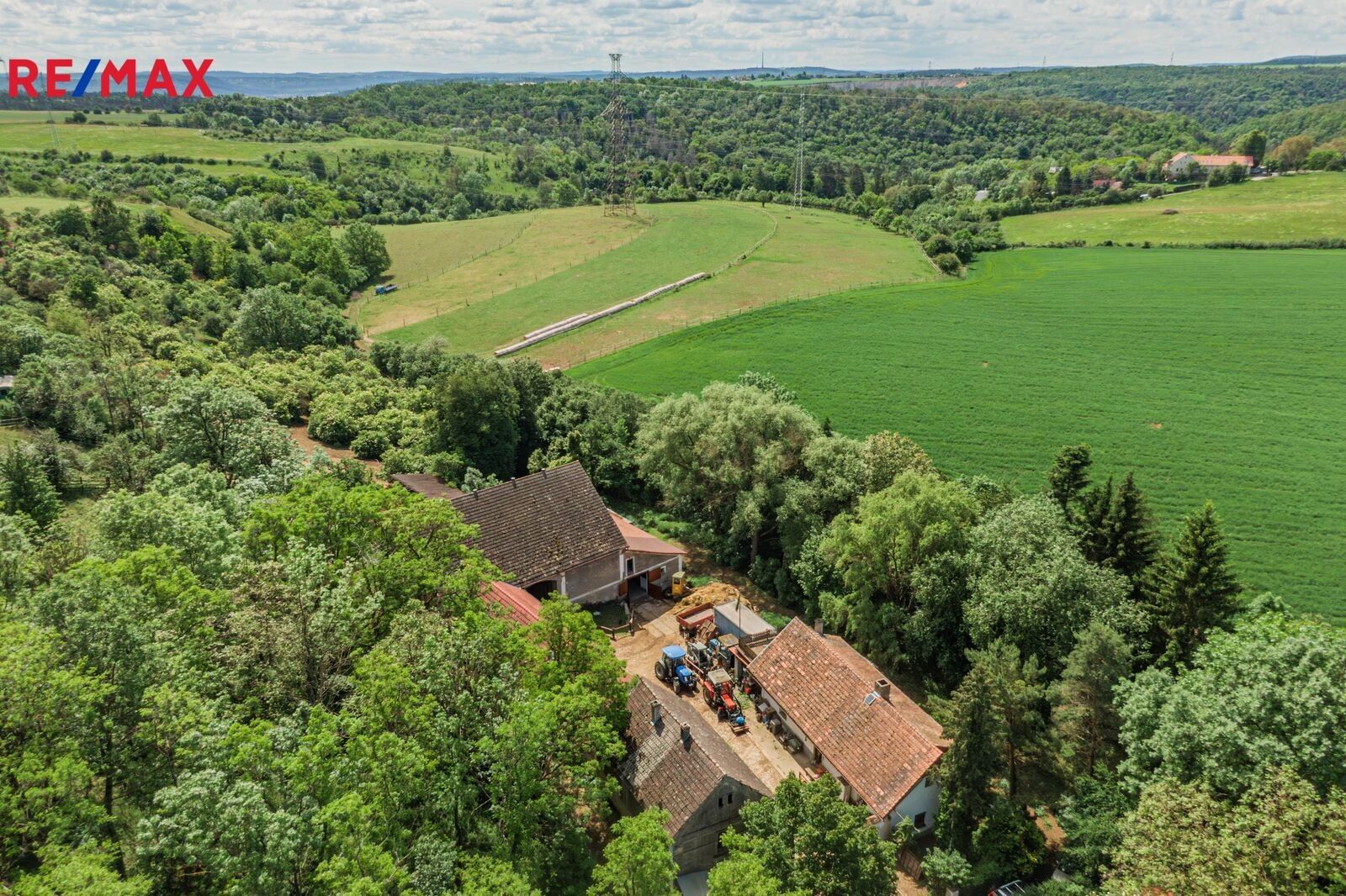 Ostatní, Na Zmrzlíku, Praha, 220 m²