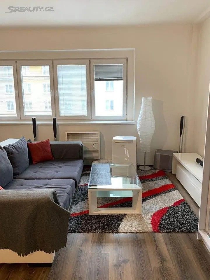 Byty, Praha, 170 00