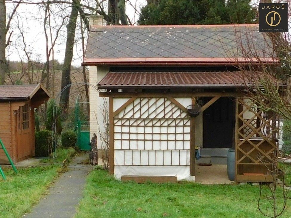 Chaty, Slaný, 16 m²