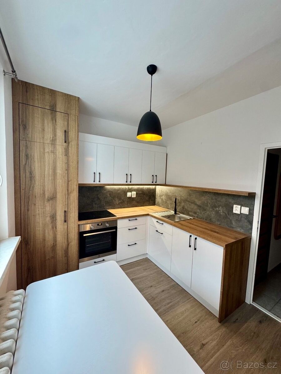 Byty, Světlá nad Sázavou, 582 91