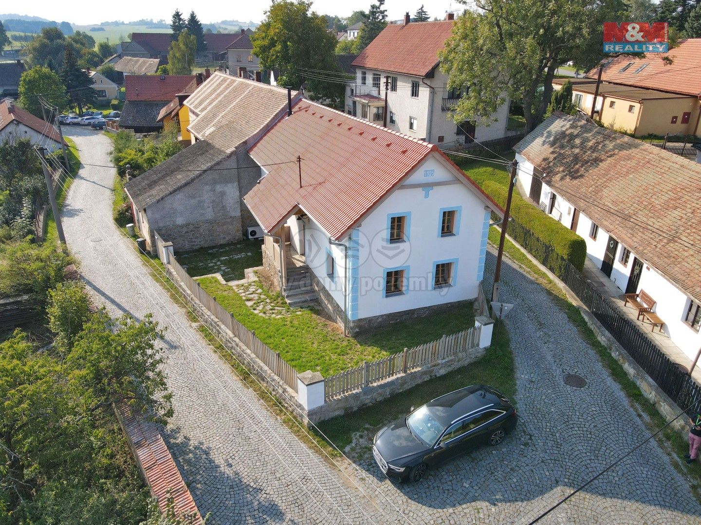 Prodej rodinný dům - Dublovice, 195 m²