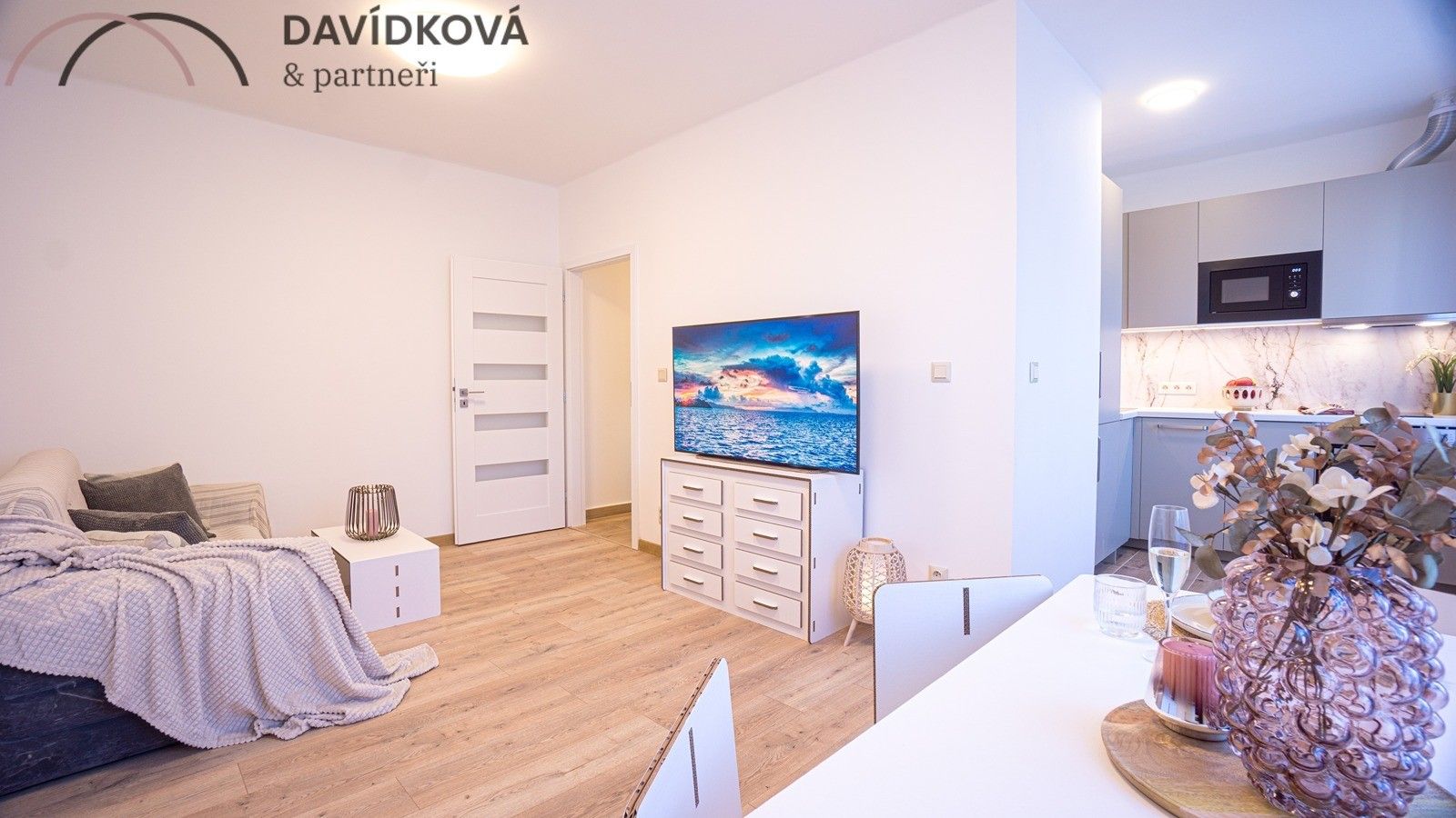 2+kk, Velká Hradební, Ústí nad Labem, 45 m²