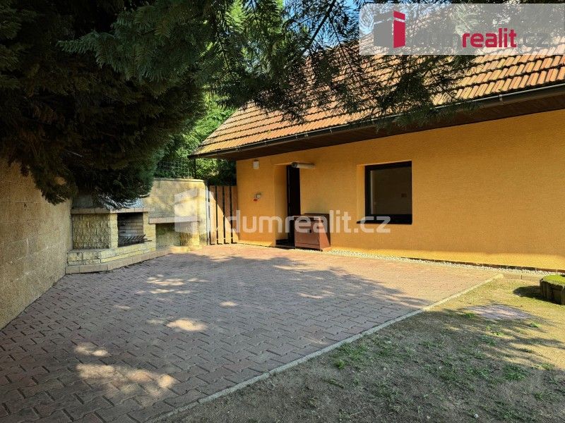 Prodej rodinný dům - Zlámanec, 130 m²