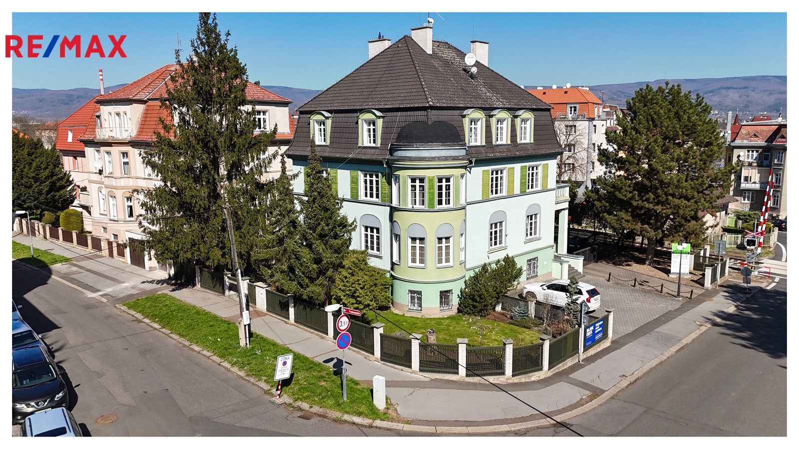 Činžovní domy, Pařížská, Teplice, 730 m²