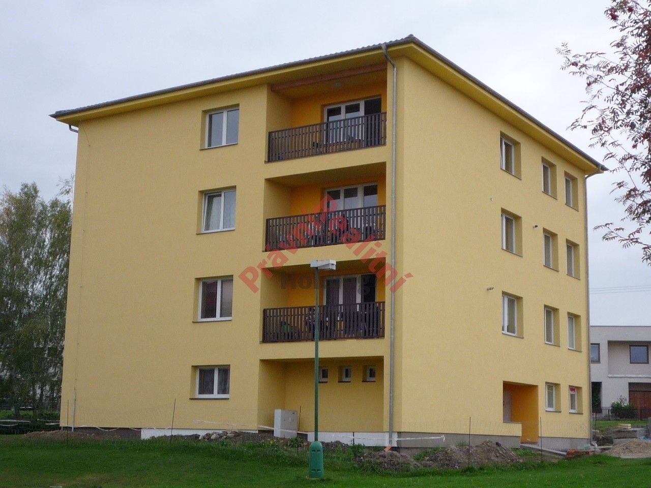 Pronájem byt 4+1 - Nerudova, Sezemice, 81 m²