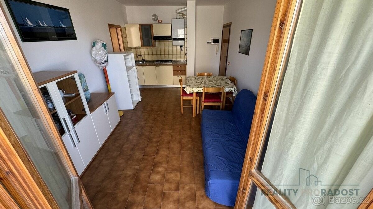 Prodej byt 2+kk - Zahraničí, 987 66, 40 m²