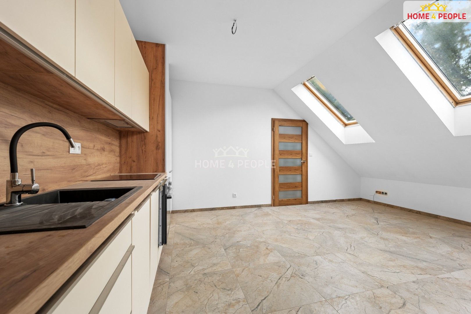 2+kk, Bylany, Chrášťany, 33 m²