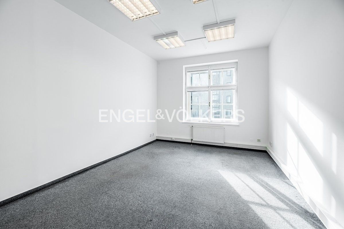 Kanceláře, Sokolovská, Praha, 105 m²