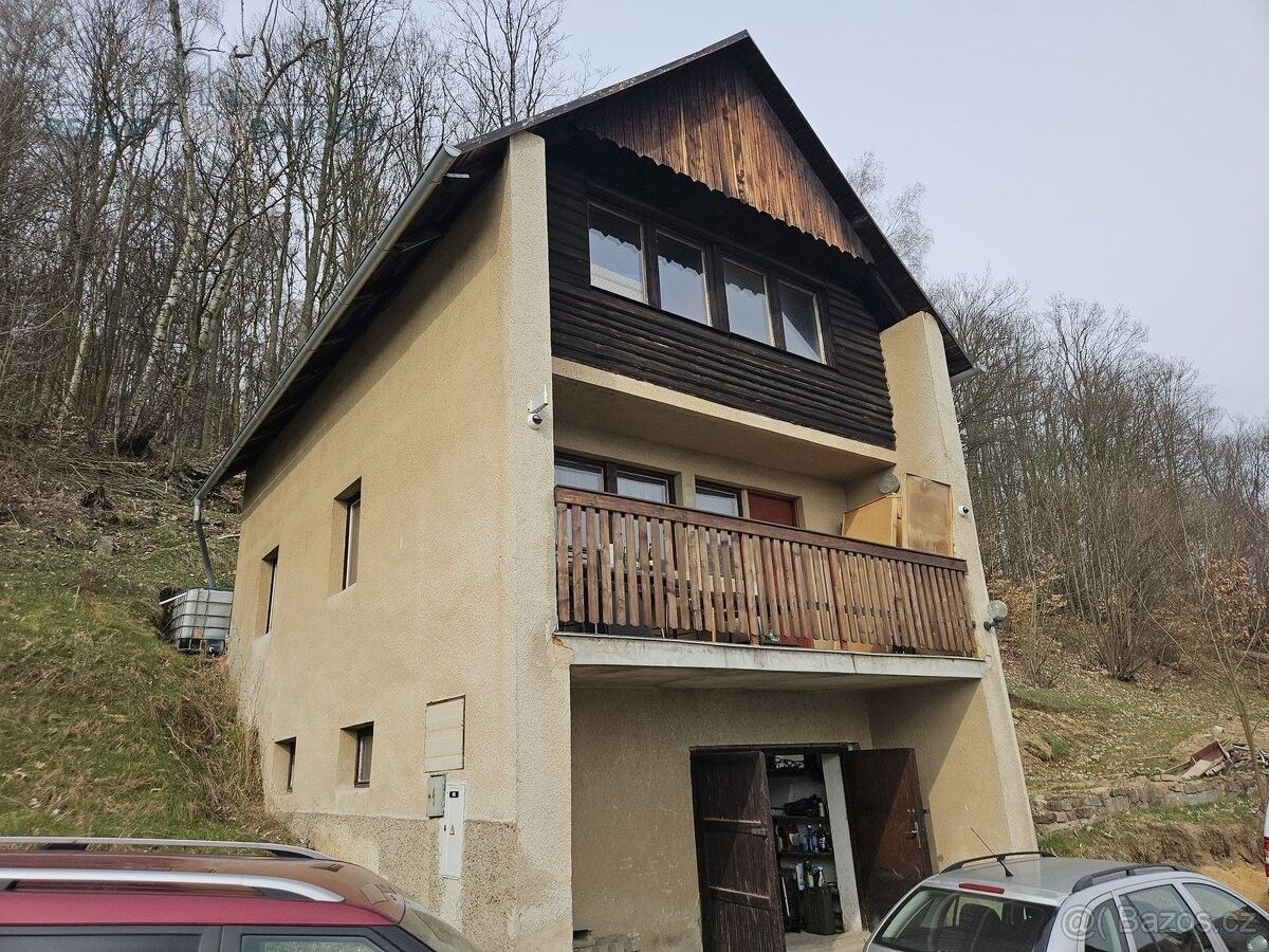 Chaty, Telnice, 403 38, 548 m²