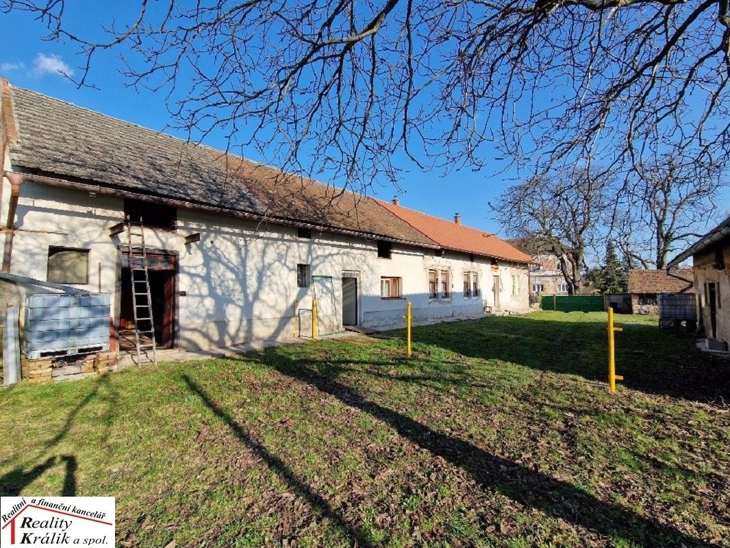 Prodej chata - Čáslav, 286 01, 1 402 m²