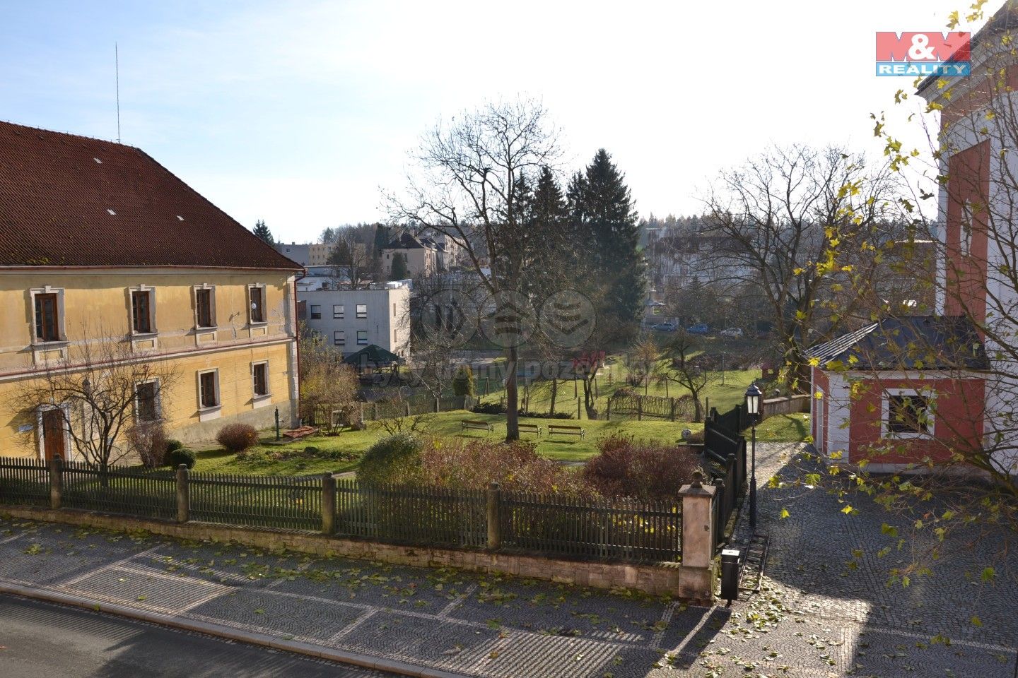 Prodej obchodní prostory - Boženy Němcové, Červený Kostelec, 239 m²