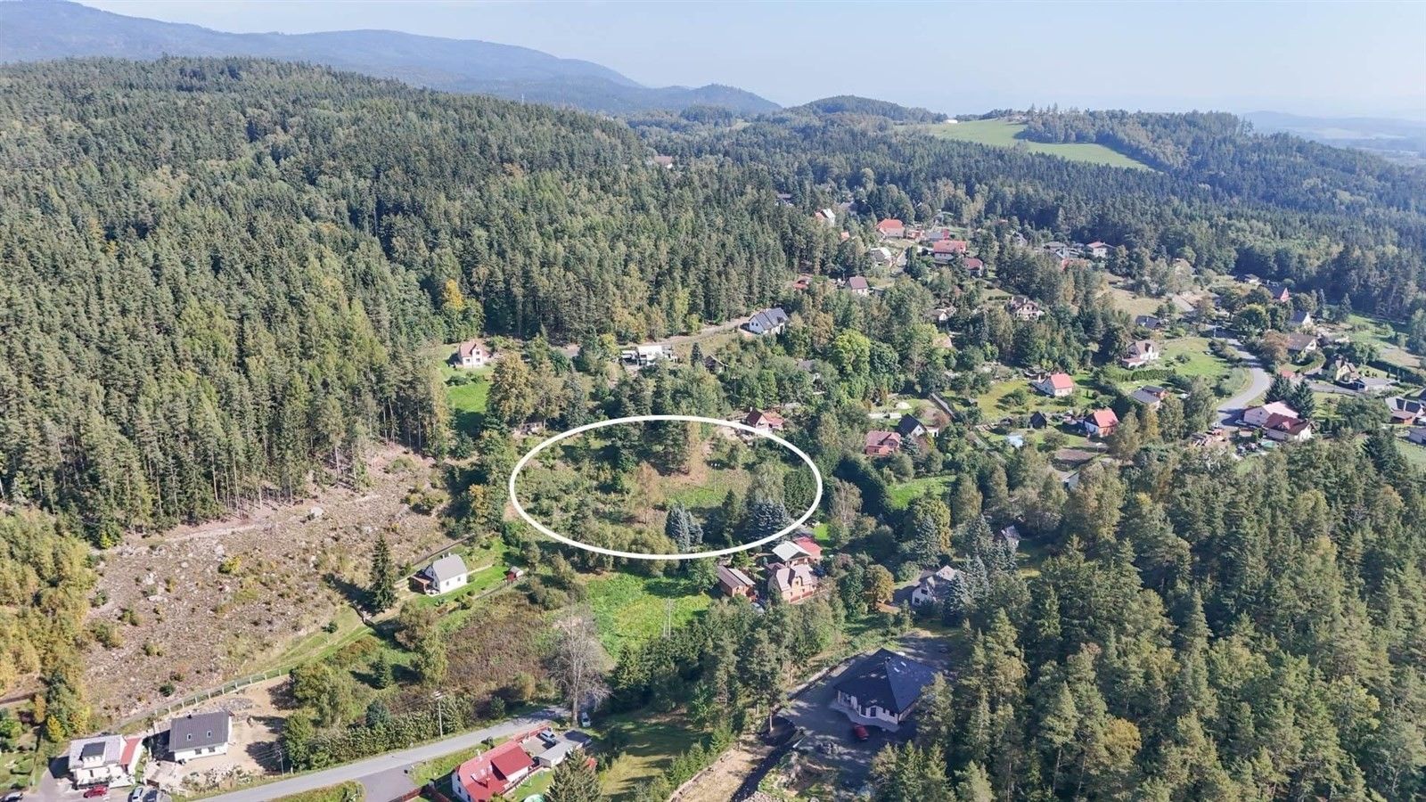 Prodej komerční - Smolné Pece, 5 332 m²