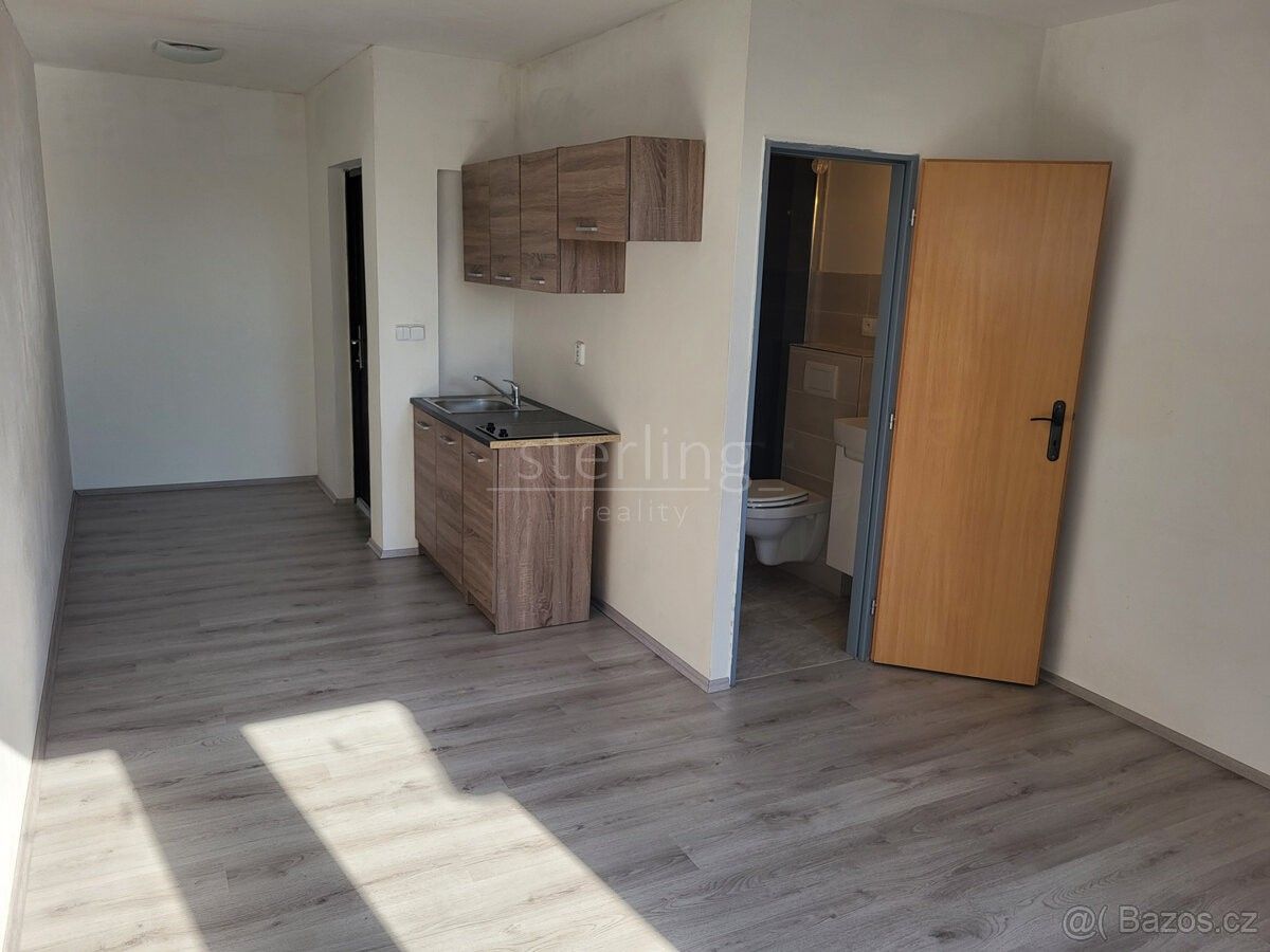 1+kk, Praha, 104 00, 29 m²