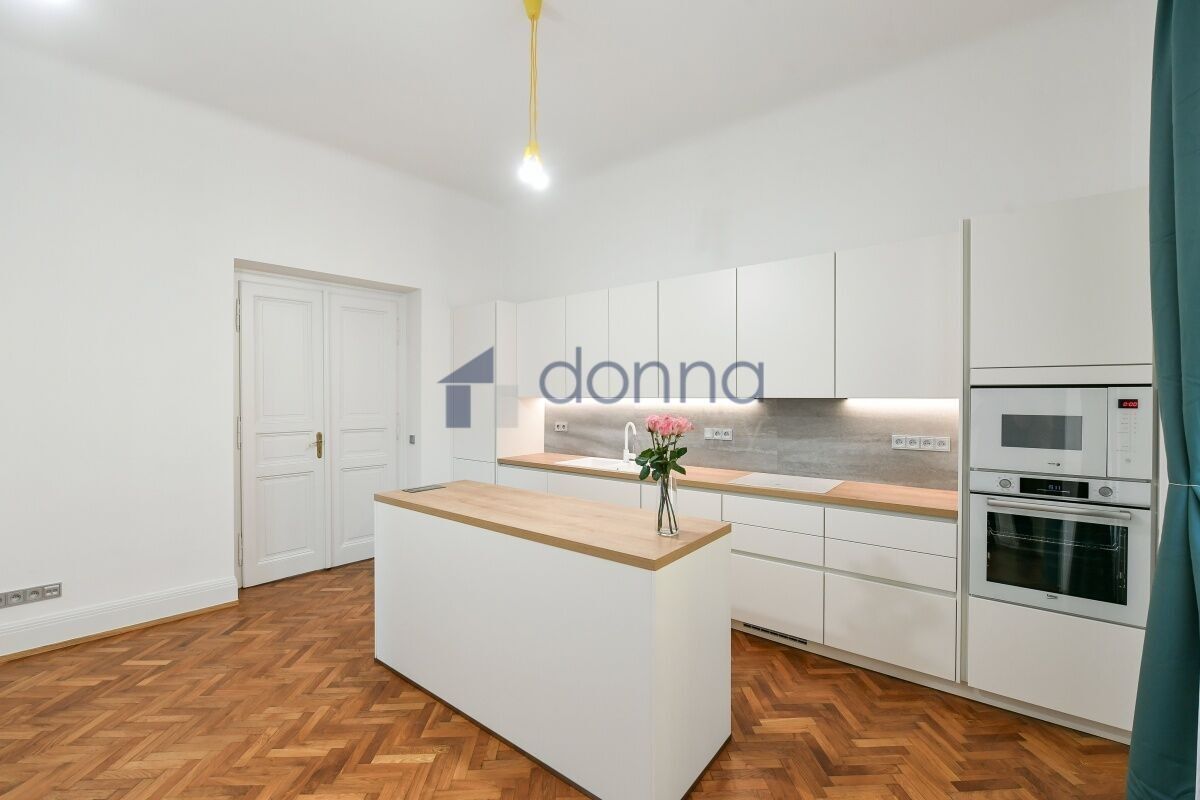 Pronájem byt 3+1 - Mánesova, Praha, 98 m²