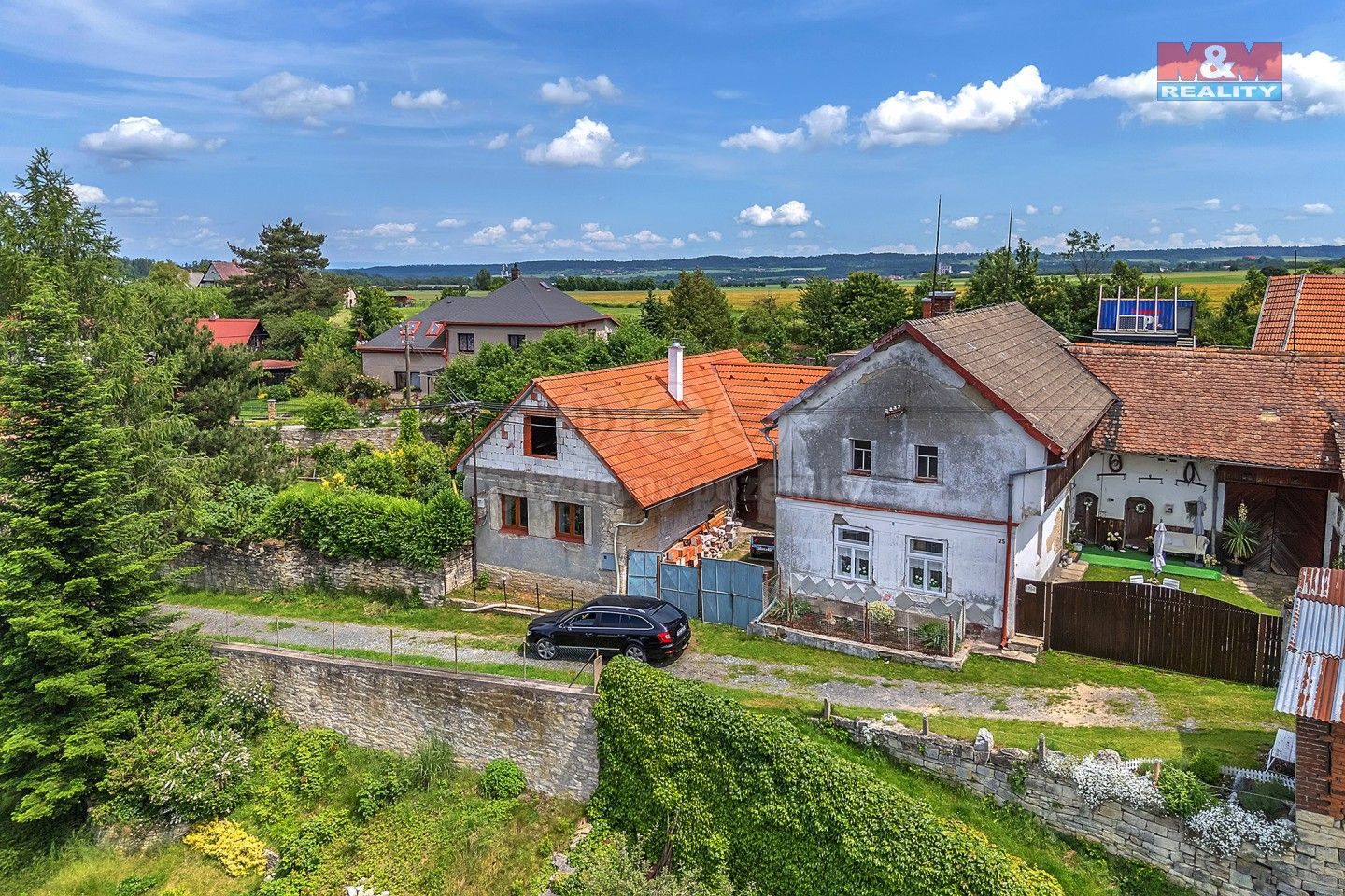 Rodinné domy, Hroubovice, 186 m²