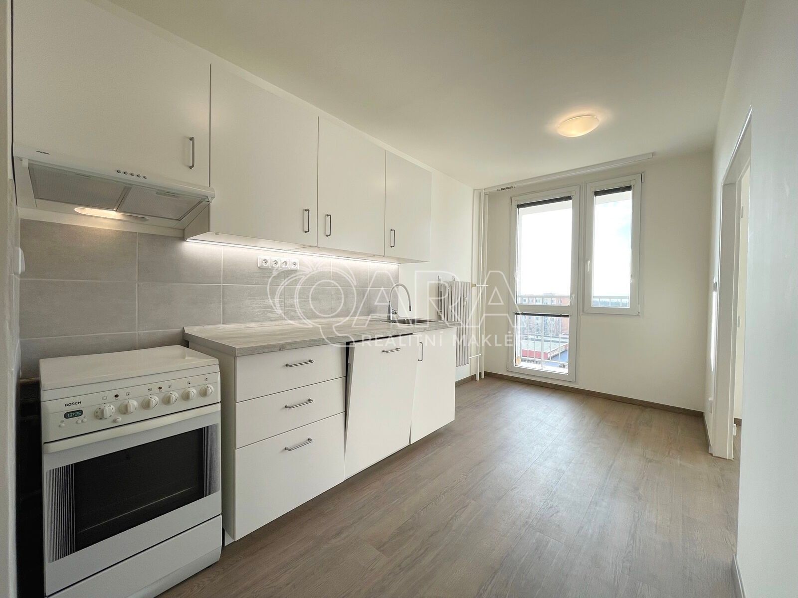 Pronájem byt 3+1 - Pšenčíkova, Praha, 74 m²