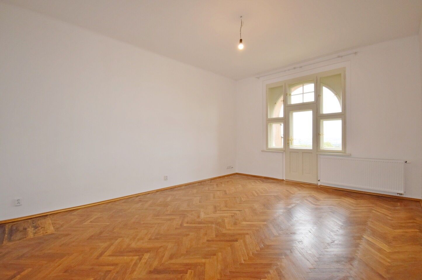 Pronájem byt 3+kk - Slezská, Praha, 86 m²