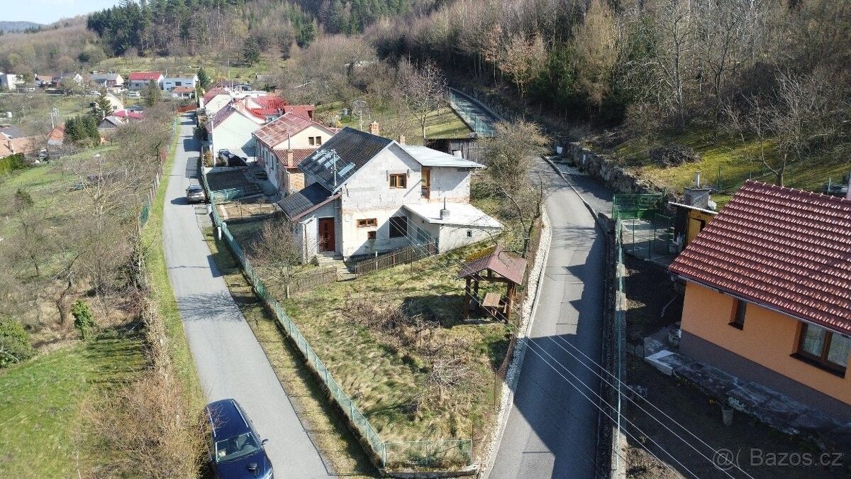 Prodej rodinný dům - Střílky, 768 04