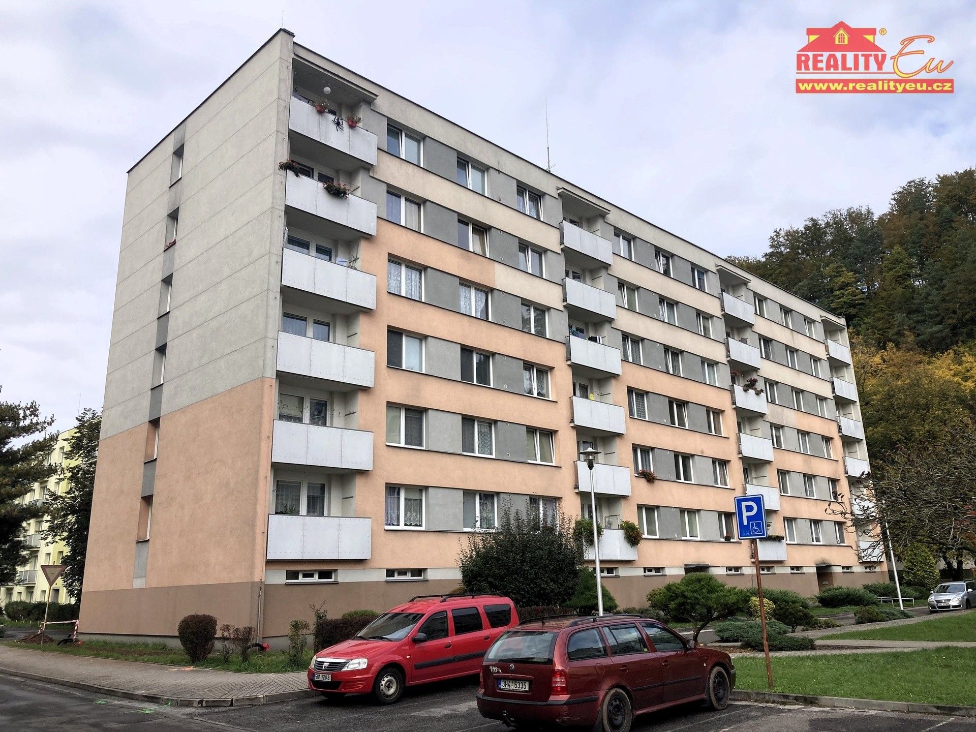 3+1, Pod Skalkou, Úpice, 66 m²