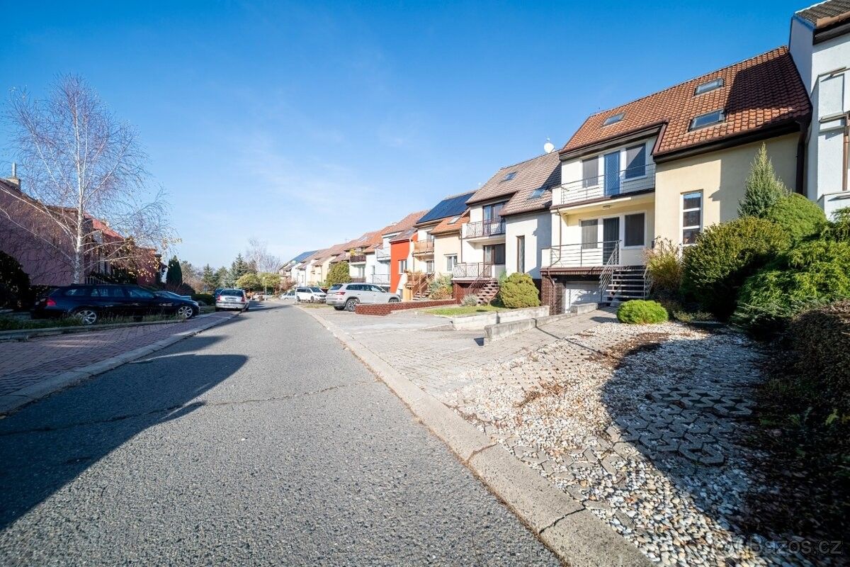 Prodej rodinný dům - Uherské Hradiště, 686 05