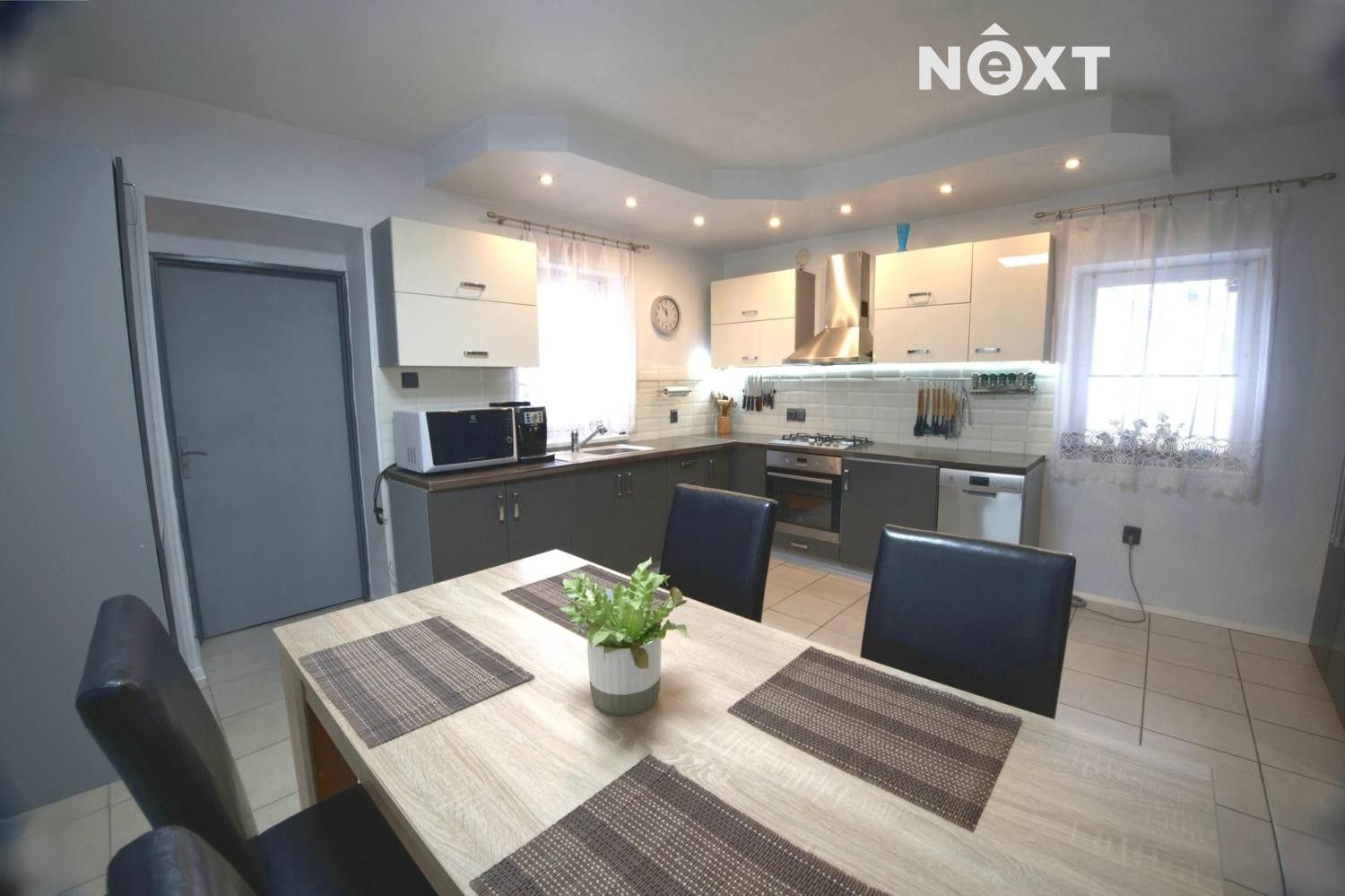 Rodinné domy, Páterovská, Bělá pod Bezdězem, 187 m²