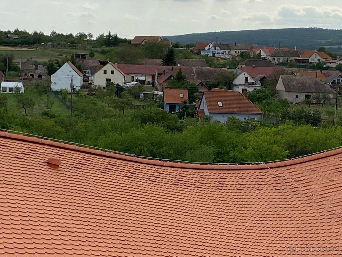 Prodej pozemek - Znojmo, 669 02, 2 210 m²