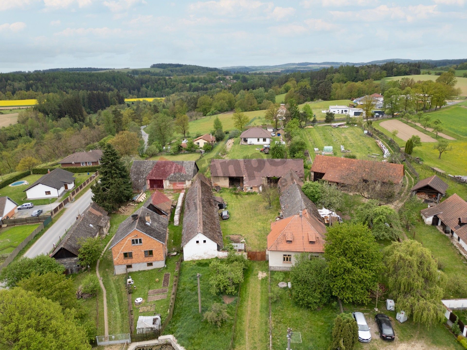 Prodej zemědělská usedlost - Znosim, Vlašim, 125 m²