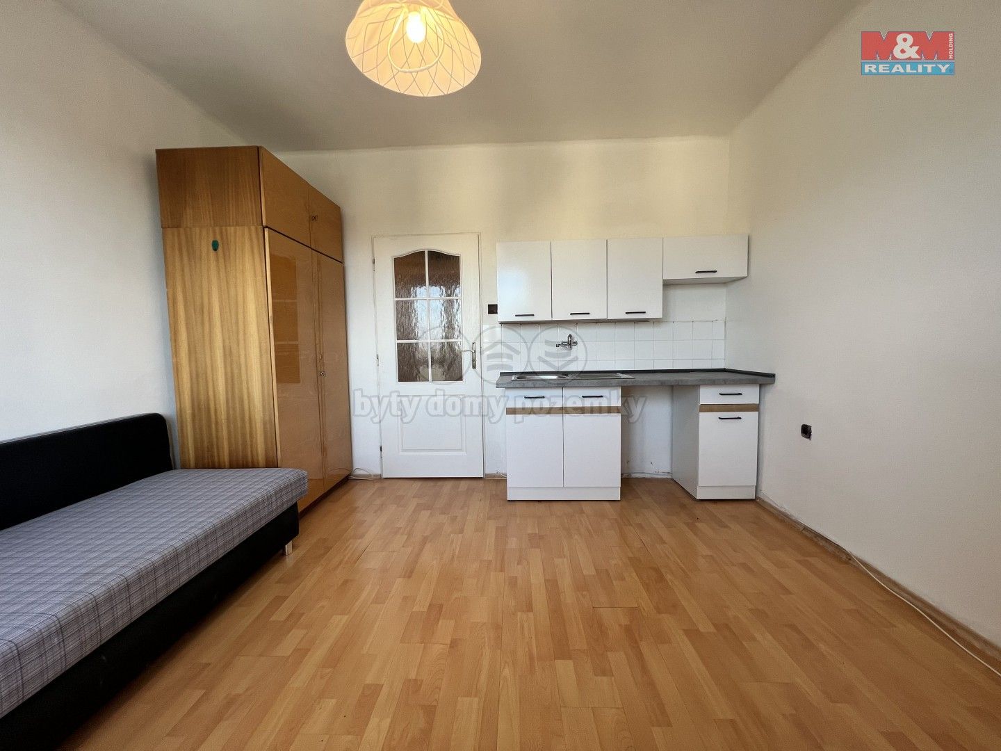 Pronájem byt 1+kk - Borovského, Karviná, 23 m²