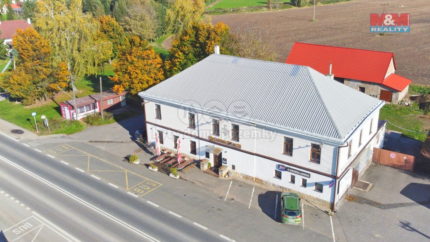 Pronájem rodinný dům - Sadová, 100 m²