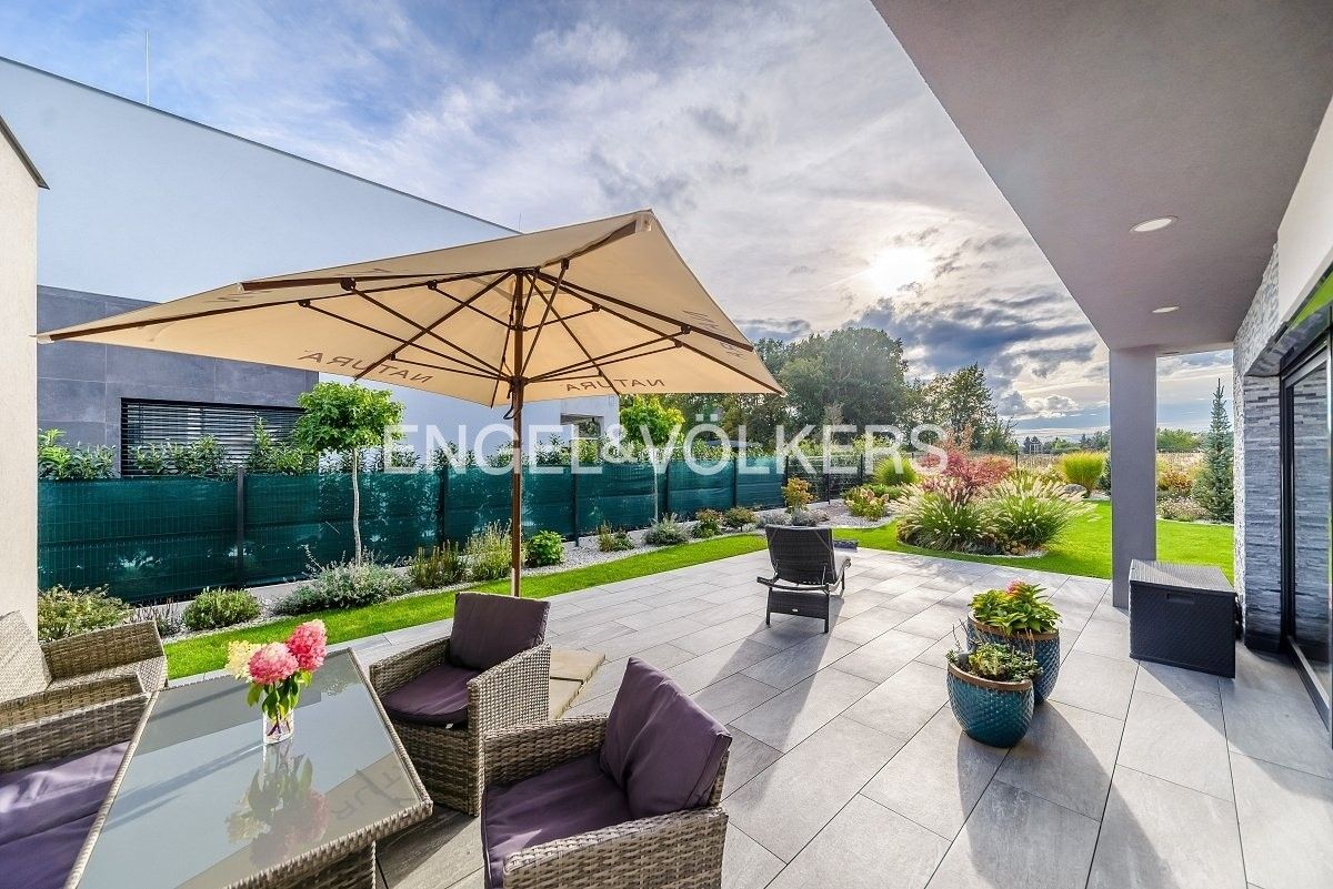 Prodej rodinný dům - Ke Splavu, Praha, 195 m²