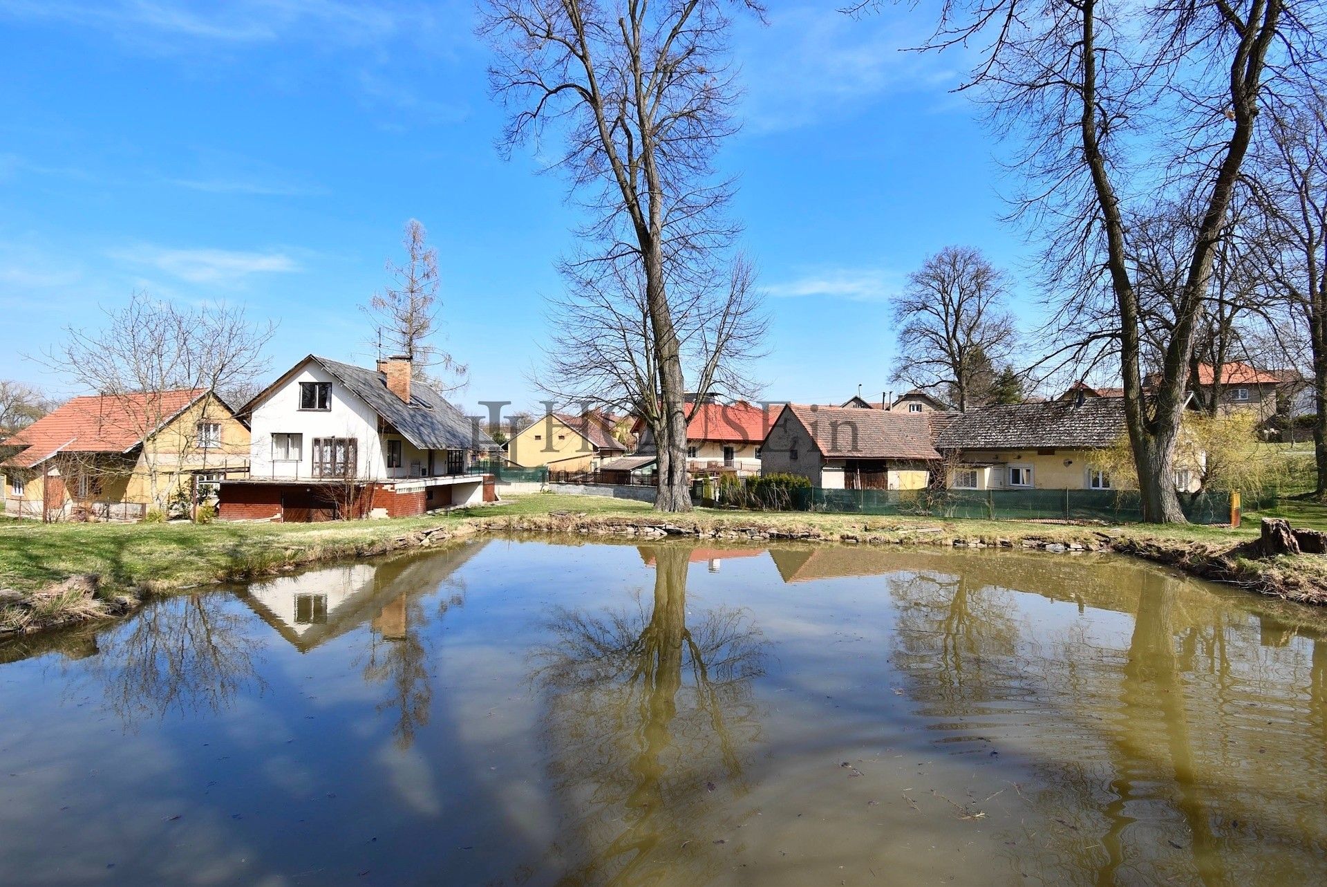 Prodej rodinný dům - Bohouňovice II, Horní Kruty, 201 m²