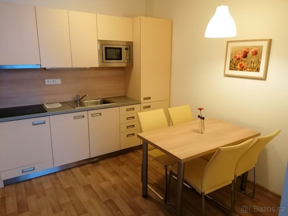 Byty, Slušovice, 763 15