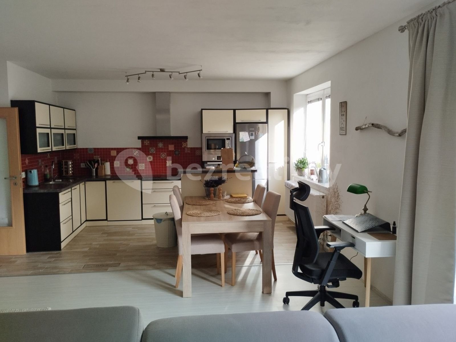 2+kk, Na Kopci, Jedovnice, 72 m²