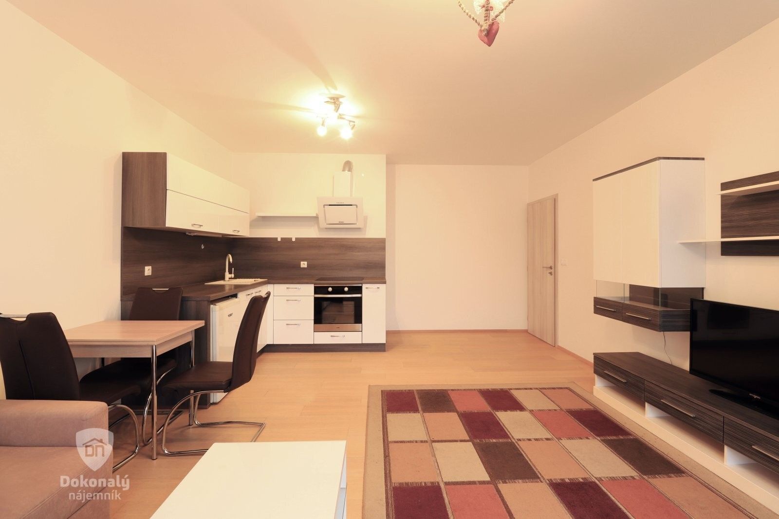 2+kk, Devonská, Praha, 64 m²