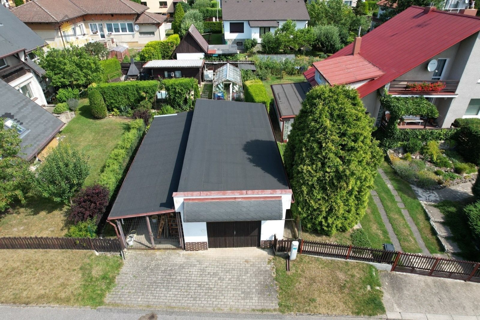 Prodej garáž - Velenského, Bělá pod Bezdězem, 238 m²