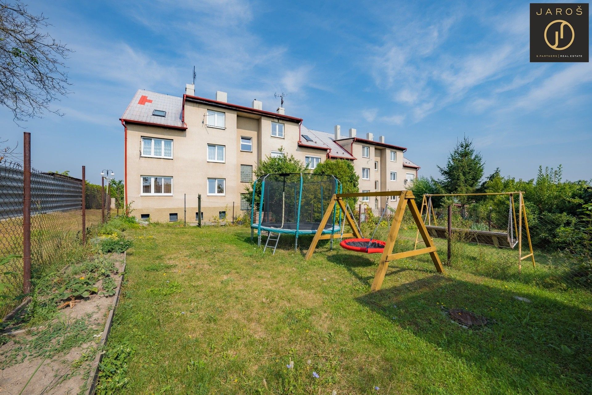 Prodej byt 3+1 - Smečno, 82 m²