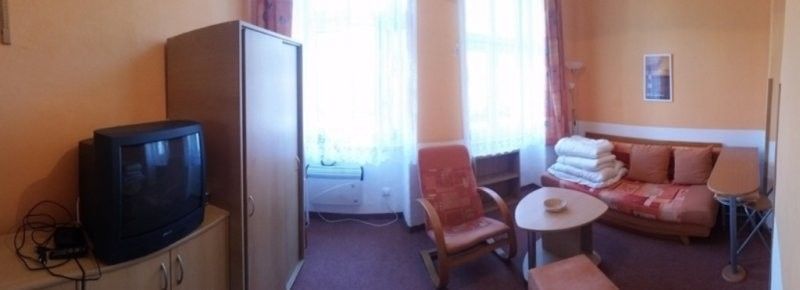 Pronájem byt - Karlovy Vary, 360 01