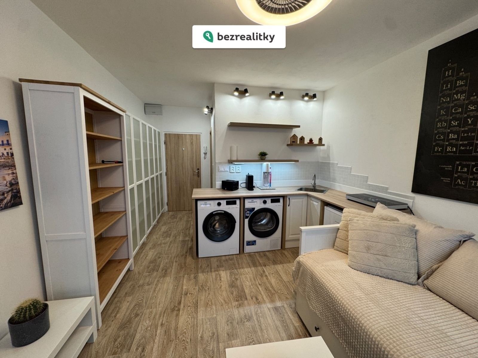 1+kk, Malátova, Ústí nad Labem, 24 m²