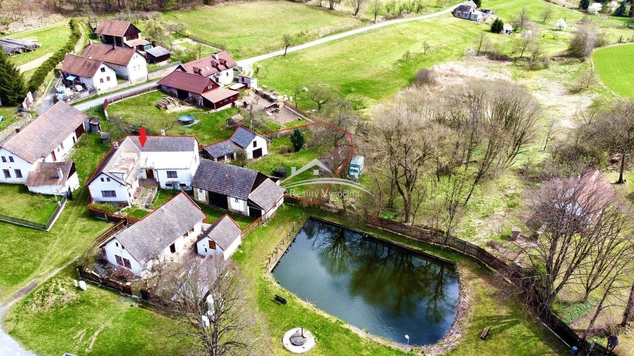 Rodinné domy, Benetice, Světlá nad Sázavou, 200 m²