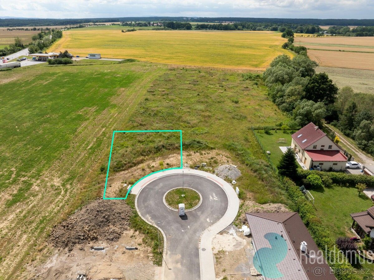 Prodej pozemek - Třeboň, 379 01, 741 m²