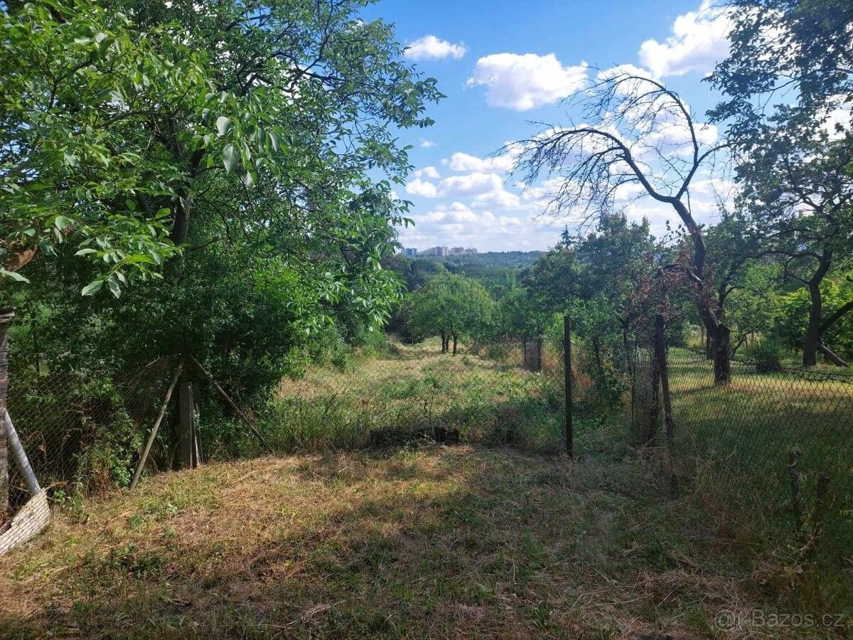 Zahrady, Brno, 614 00