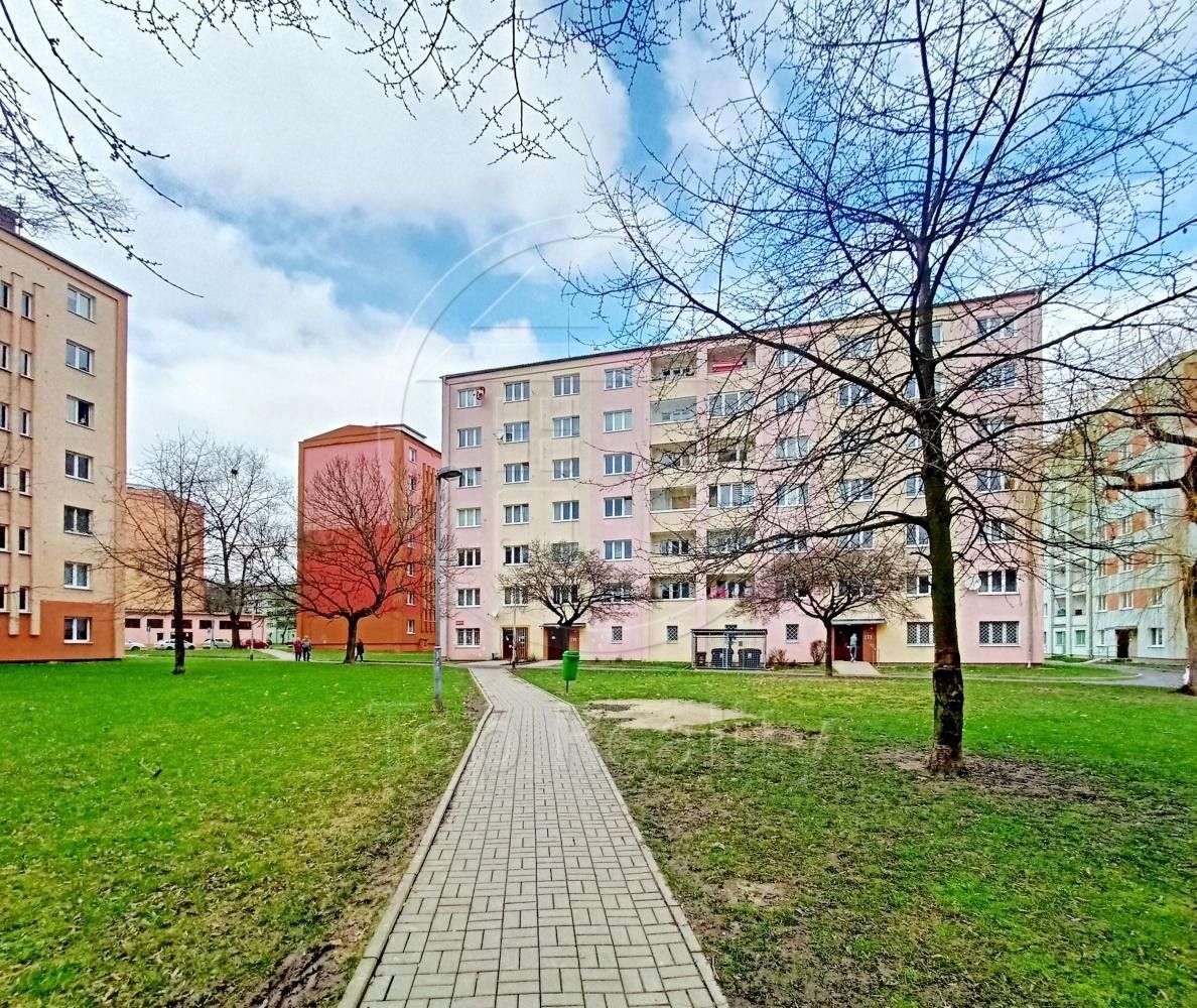 3+1, Obránců míru, Chodov, 56 m²