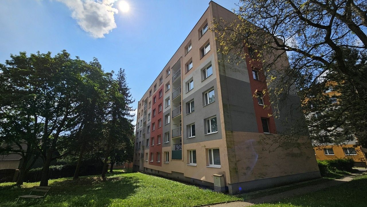 Prodej byt 2+1 - Tuchomyšlská, Chlumec, 60 m²