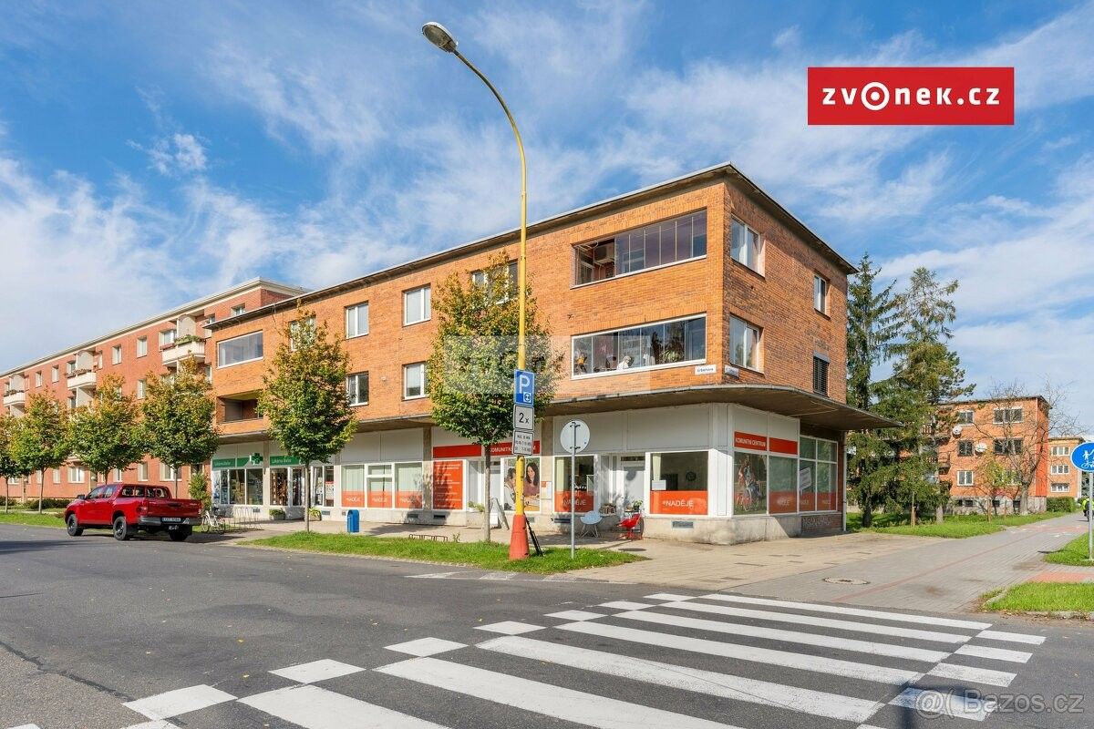 4+1, Otrokovice, 765 02, 90 m²