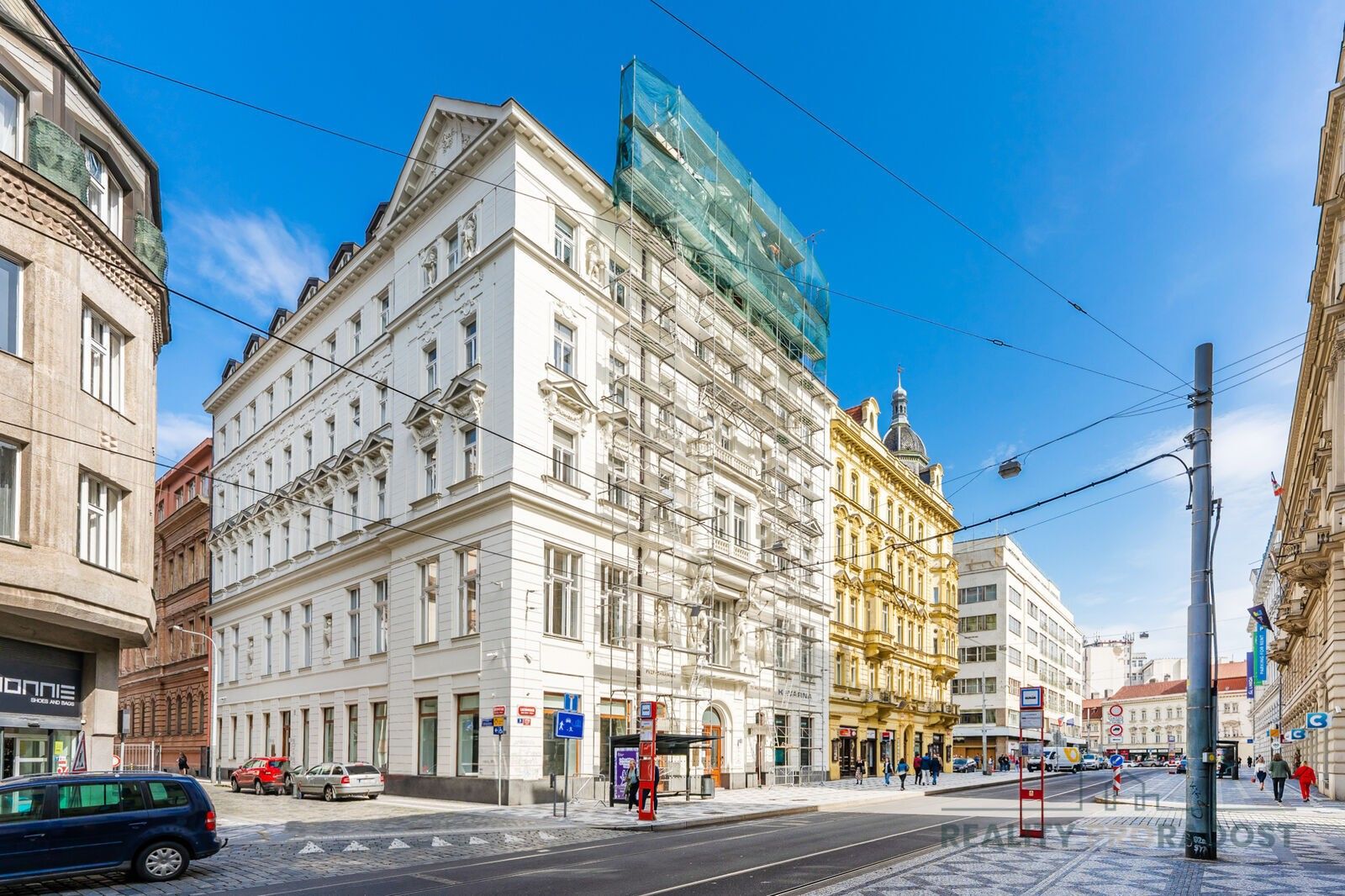 Pronájem obchodní prostory - Lazarská, Praha, 120 m²