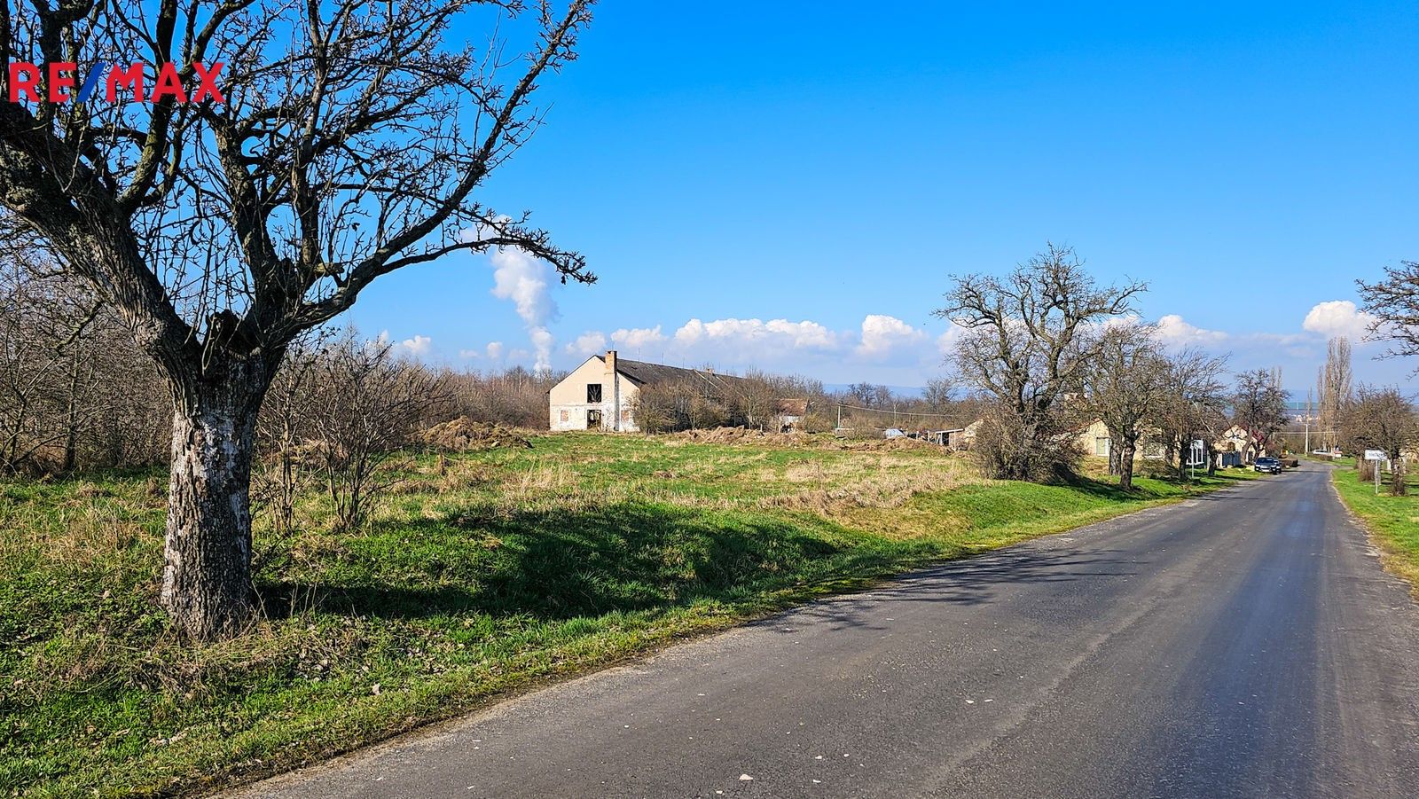 Pozemky pro bydlení, Chbany, 864 m²