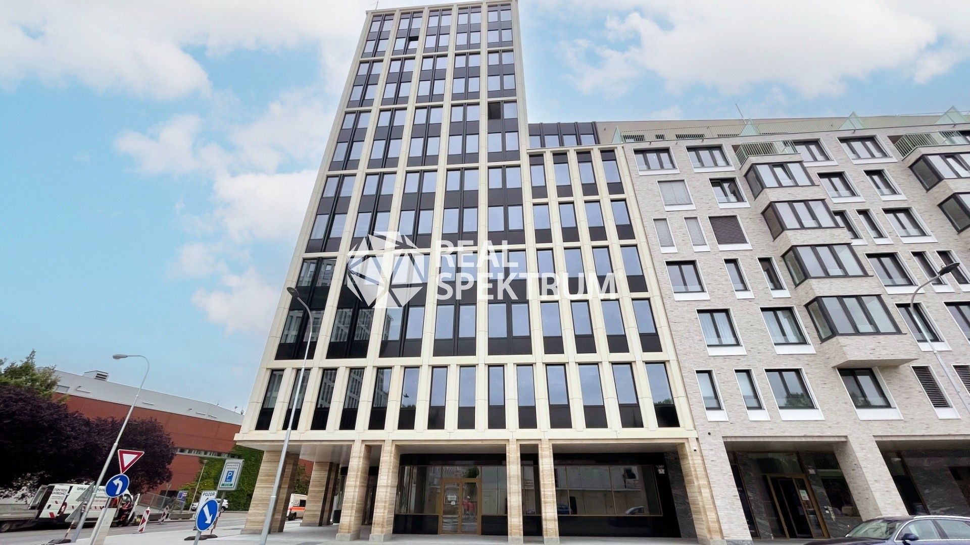 Pronájem kancelář - Trnitá, Brno, 257 m²