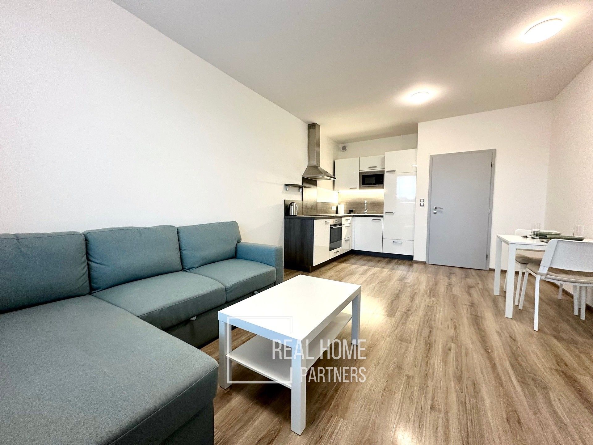 2+kk, Jabloňová, Moravany, 62 m²