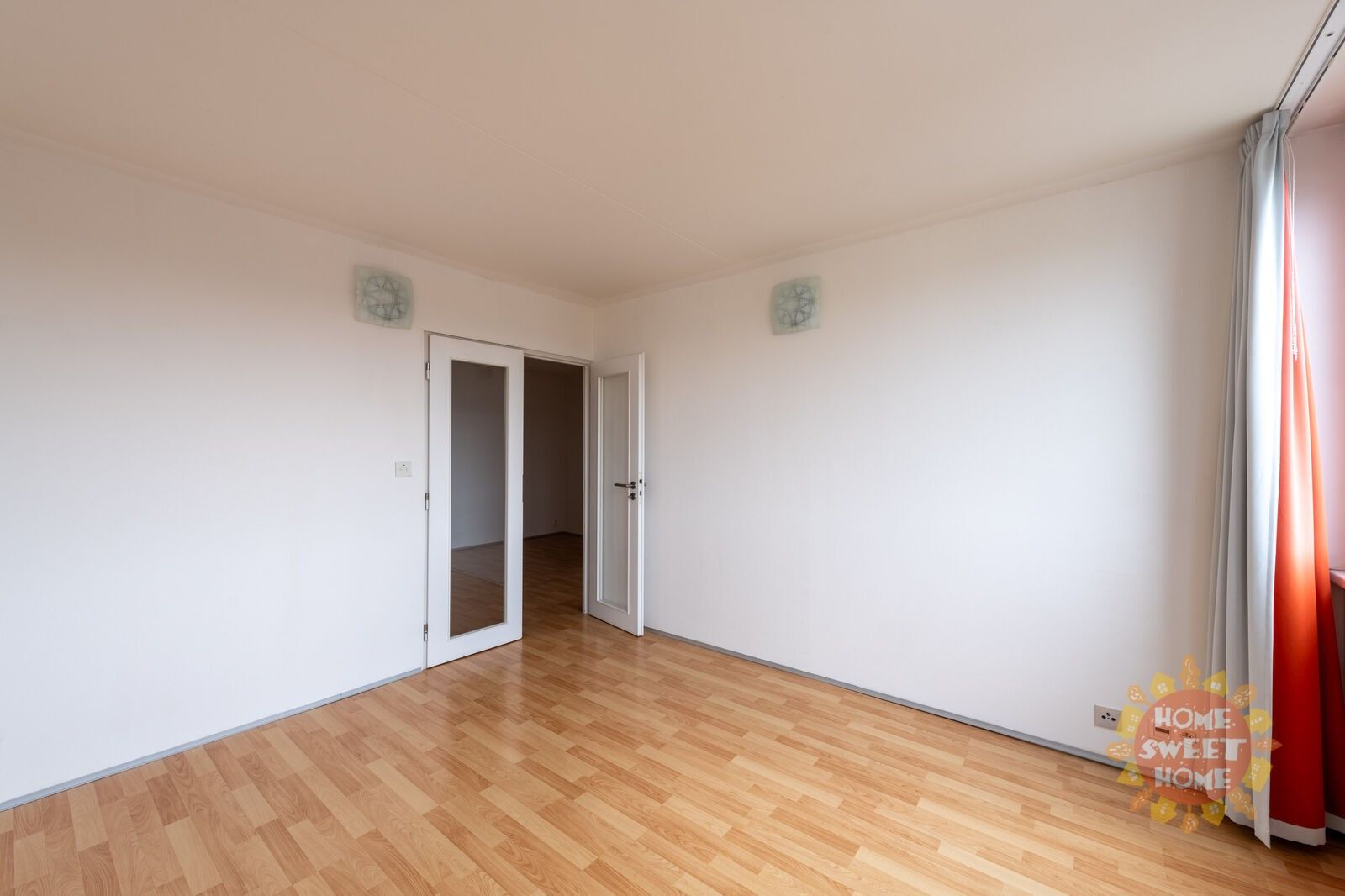 Prodej byt 2+kk - Molákova, Praha, 42 m²