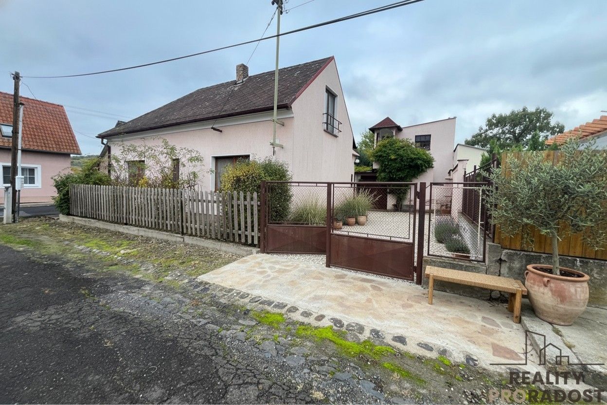 4+1, Masarykova, Sulejovice, 206 m²